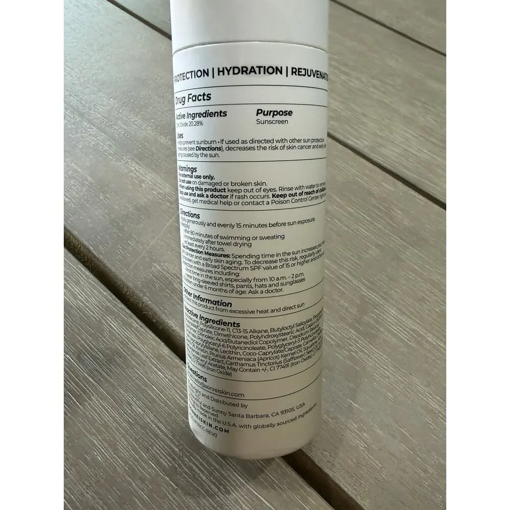 Sonrei Clearly Zinq Tinted Hydrating Facial SPF 35 + Growth Factor Sunscreen Gel